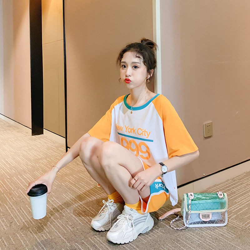 Setelan Kaos T shirt Model  Longgar Lengan Pendek  celana  