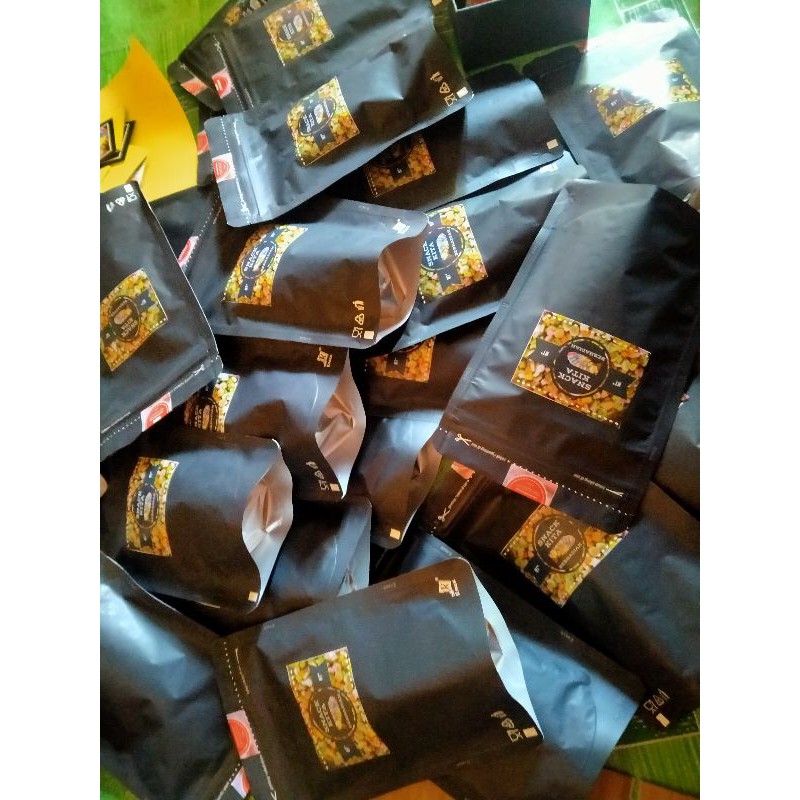 

SNACK KITA BERHADIAH UANG DAN EMAS(GROSIR)25-50PCS