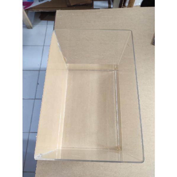 Aquarium Akrilik 3mm Ukuran 30 x 17 x 17 cm