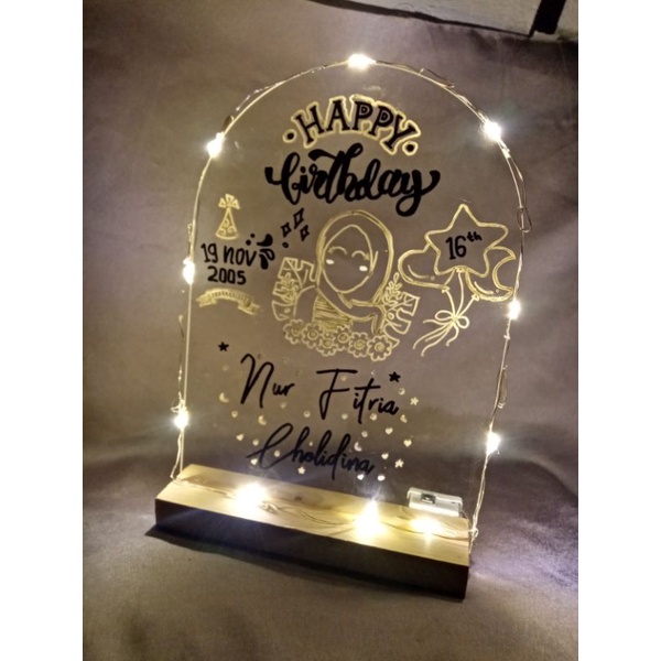 AKRILIK LETTERING  akrilik UCAPAN KADO UNIK KADO WISUDA KADO PERNIKAHAN