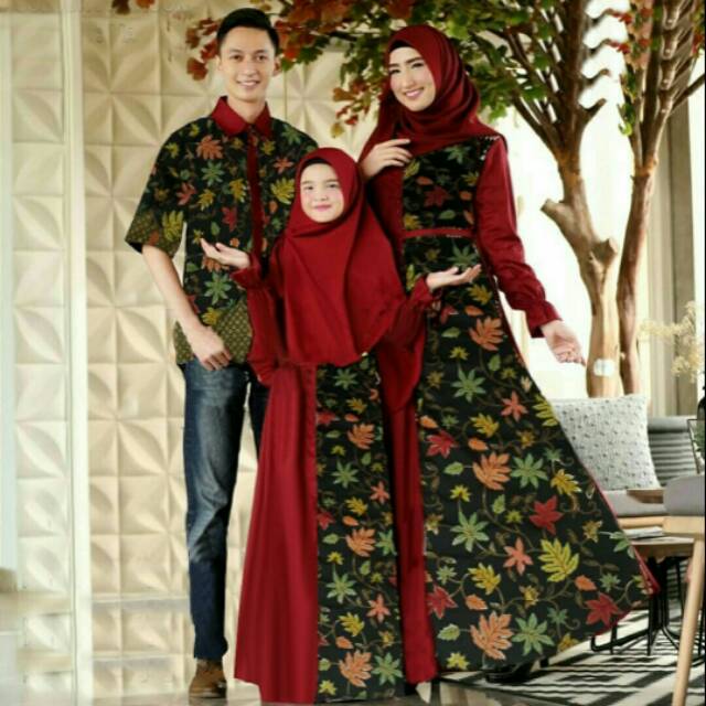 Couple Keluarga Ayah Ibu dan Anak Hasna DM bahan Batik kombi Baloteli