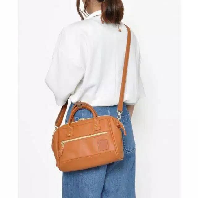 Anello Sling Bag Leather