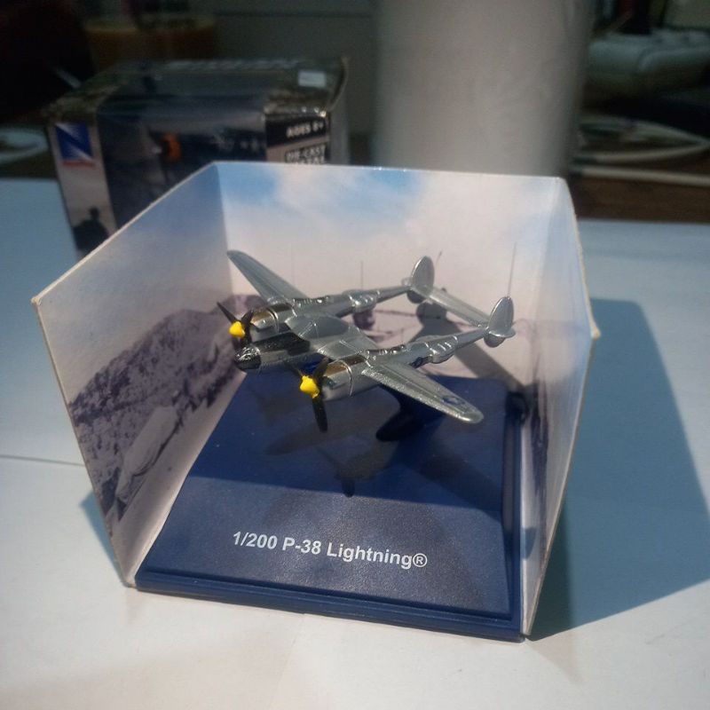 diecast miniatur pesawat terbang tempur p 38 lightning mainan besi