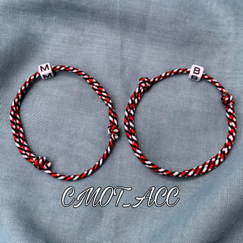 GELANG INISIAL TRIDATU HURUF DADU WHITE ONLY