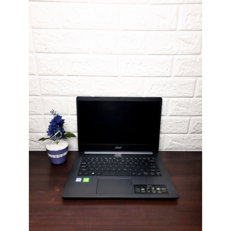 Laptop acer Aspire 5 New Core i3 -7020 Ram 4 GB HDD 1 TB NVIDIA Bergaransi