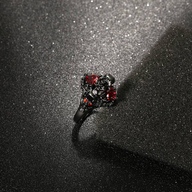 Cincin Zircon Bentuk Hati Mawar Dan Tengkorak Gaya Punk Untuk Wanita