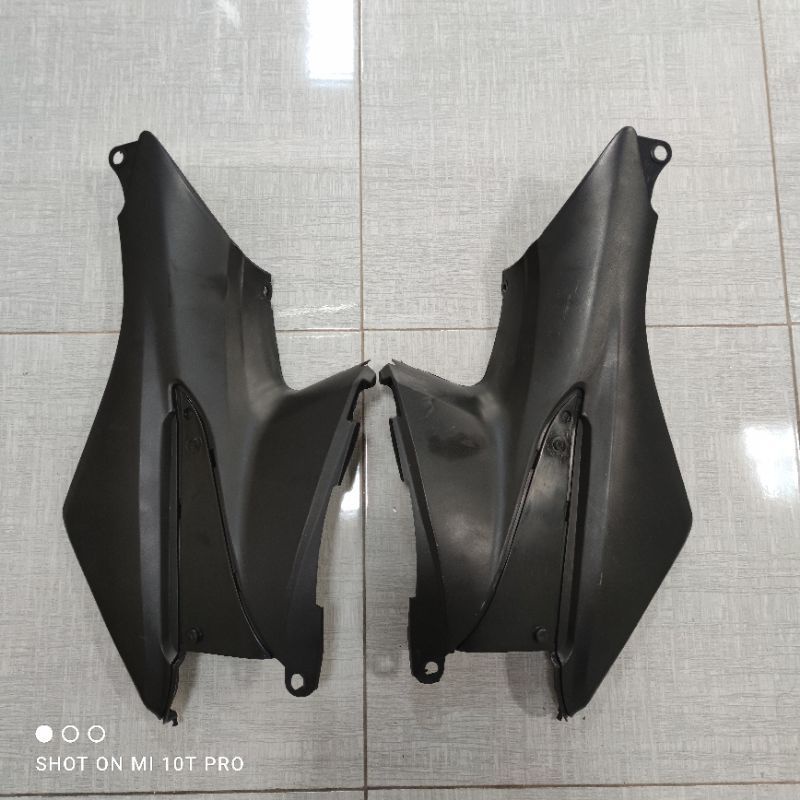 cover tangki/sambungan bodi samping Honda Supra fit new fit X