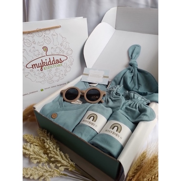 Hampers bayi / kado bayi / gift set baby newborn baru lahir untuk bayi perempuan dan bayi laki laki - Libby Baby earth series