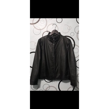 Jaket kulit GAP not Levis