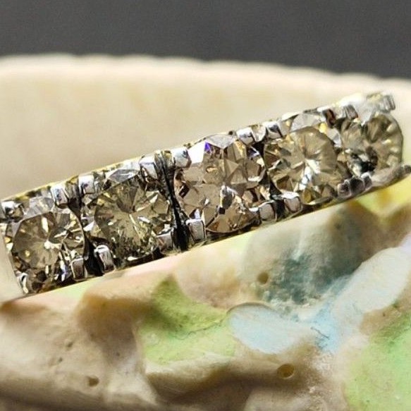 CINCIN BERLIAN BANJAR