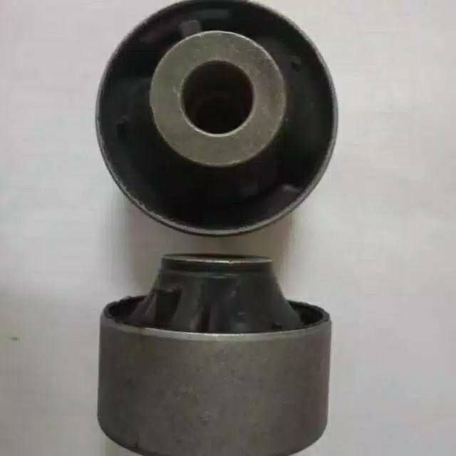 Bush arm karet sayap avanza xenia 2004 2011 besar