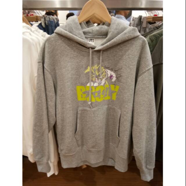 UNIQLO ~ Sweater Hoodie Dragon ball