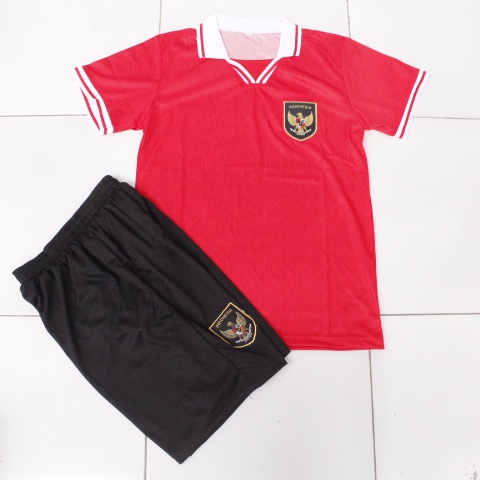 JERSEY BAJU BOLA TIMNAS DEWASA/SETELANJERSY TIMNAS DEWASA