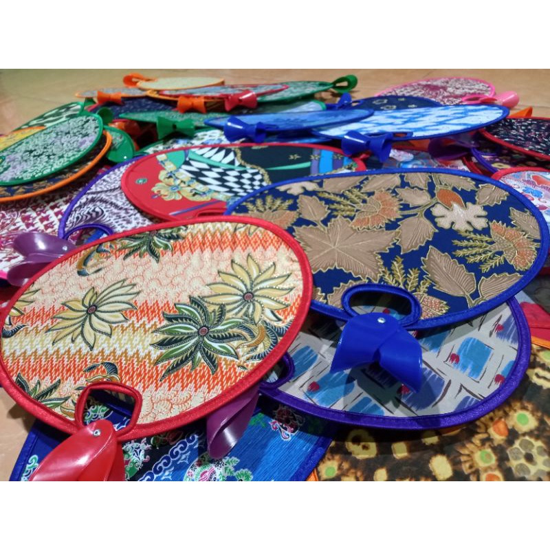 kipas batik lipat/kipas manual/kipas Jepang/kipas tangan /souvernir