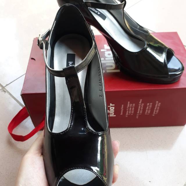 Sepatu Peep Toe Juliar
