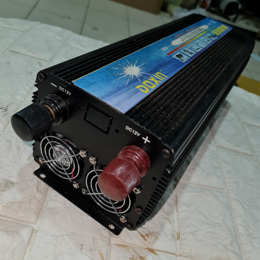 POWER INVERTER PURE SINE WAVE 12V DC TO 220V AC 5000W CAR INVERTER