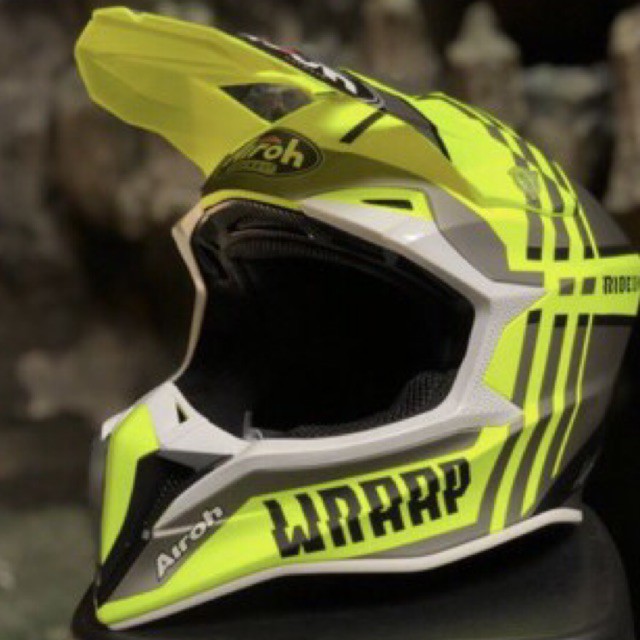 Helm cross / Helm Airoh wraap  broken yellow  matt original