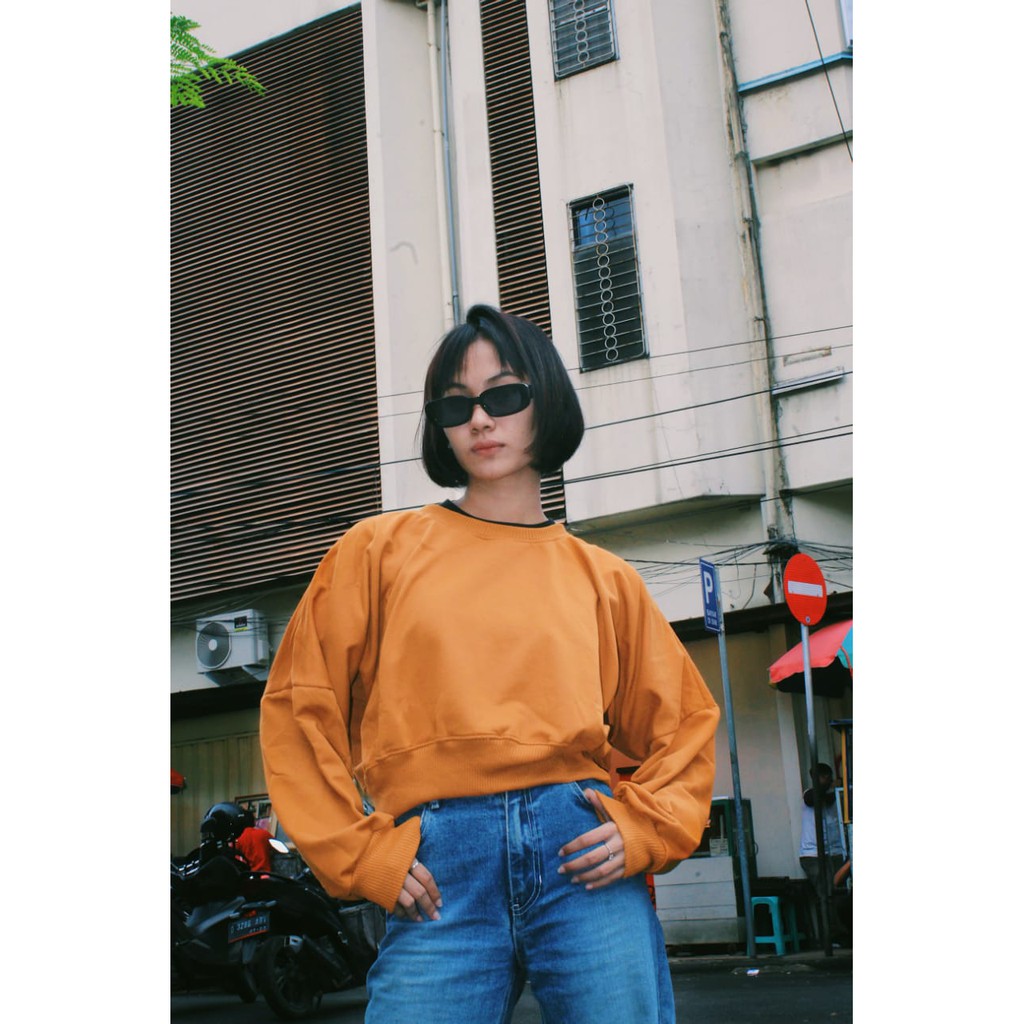 OVERSIZE CROP SWEATER WANITA - SWEATER CROP - SWEATER WANITA OVERSIZE