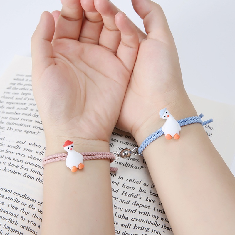 gelang magnet couple astronot