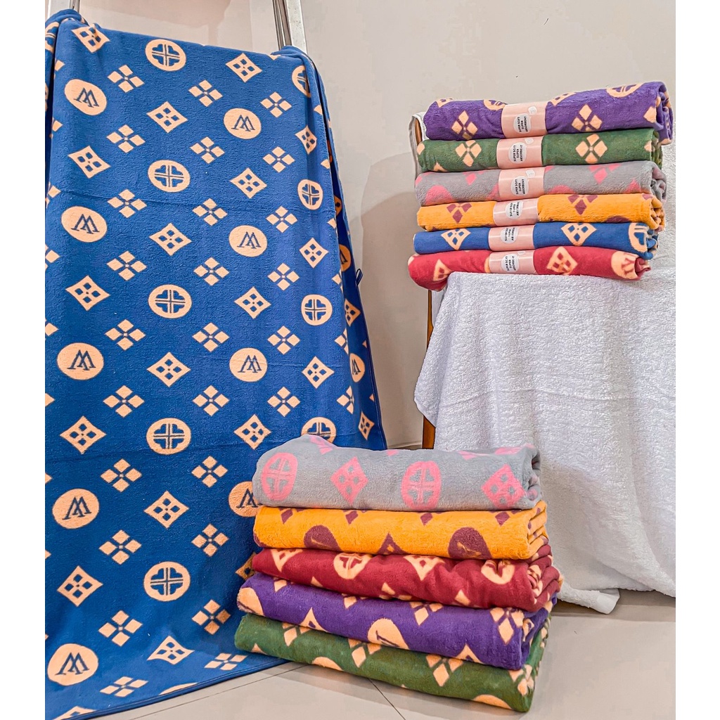 Handuk mandi Dewasa Microfiber Tebal Handuk 70cmx140cm daya serap tinggi dan lembut Import