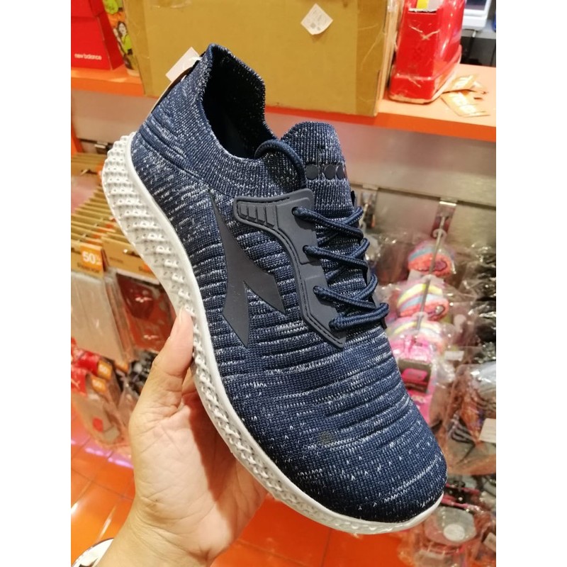 Diadora Alonzo Navy. DIARU91115NV. Sepatu Pria Original Diadora sneakers diadora shoes