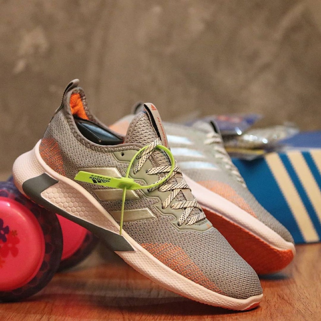 Sepatu Sneakers Running Pria Wanita ADDS Fluidflow Cloudfoam Premium Produk BNIB - Sepatu Pria Dan W