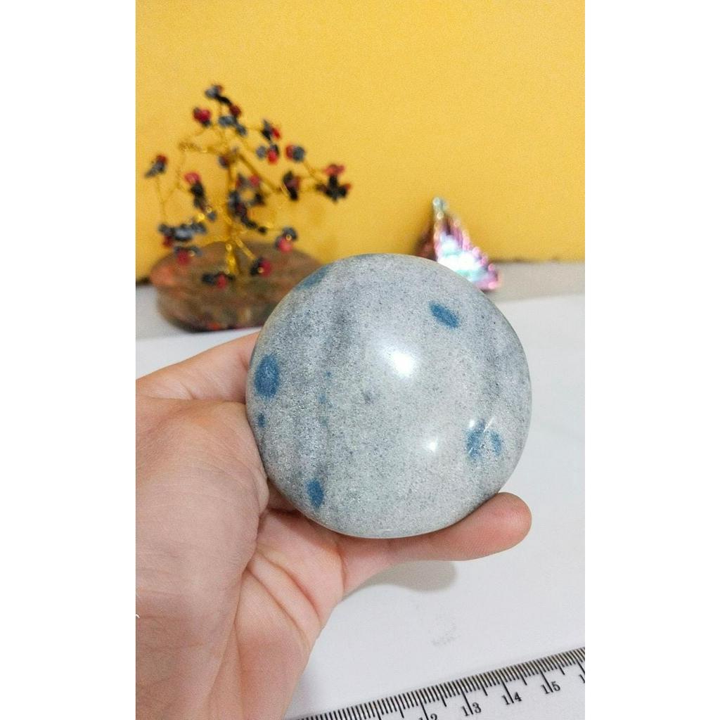 Natural Stone K2 Palm (2)