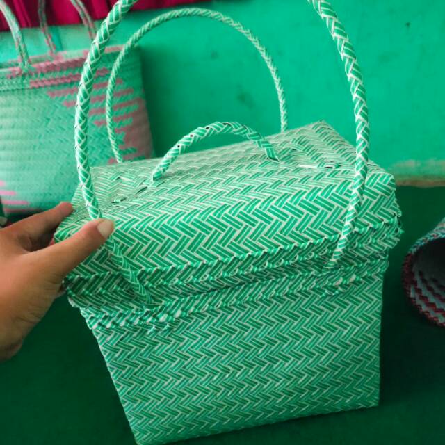 tas anyaman plastik /tas Aban/tas Hantaran/tas tutup cantik