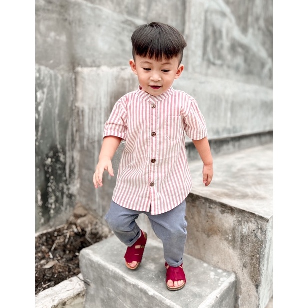 Yobebee Kemeja Katun Salur Tangan Pendek Anak Laki Laki Usia 2 4 6 8 10 12 Tahun Baju Atasan Kids Motif Garis Stripe Boy Shirt Model Casual Formal Kemeja Kerah Anak Cowok Baju Anak Couple Kakak Adik