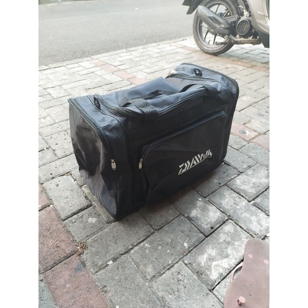 fishing travel bag daiwa big size