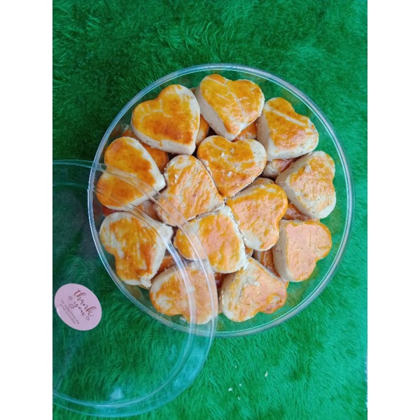 

Kue Kacang