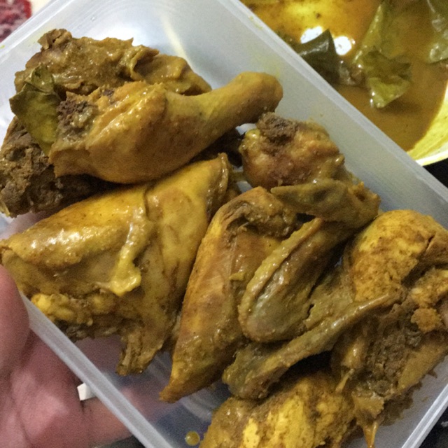 

Ayam pesenan