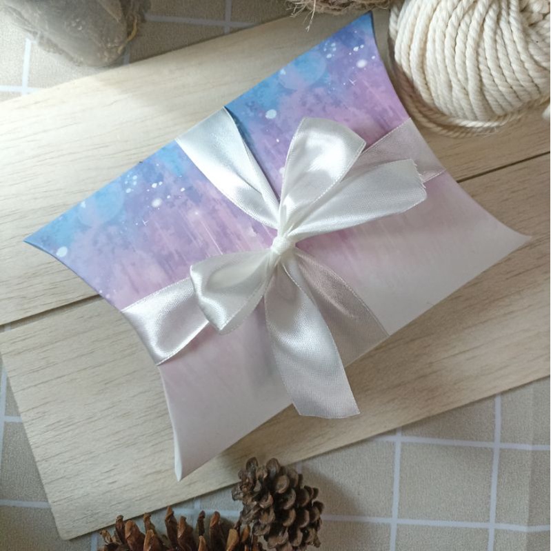 

PILLOW BOX LILAC edisi winter PACKAGING LUCU souvenir kado