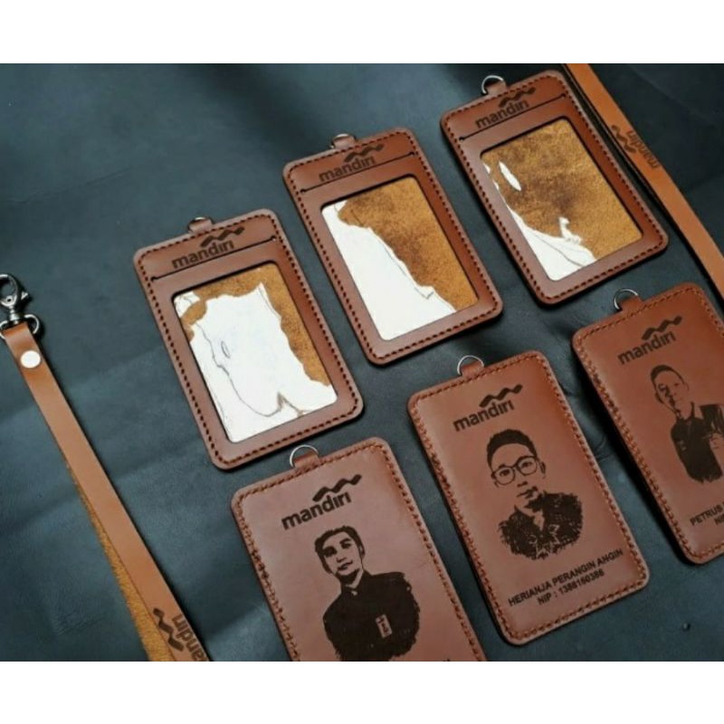 

ID CARD KULIT CUSTOM NAME TAG KULIT