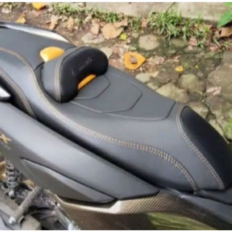 kulit jok nmax old 2016/2019 model Eropa, MBtech original / kulit jok nmax