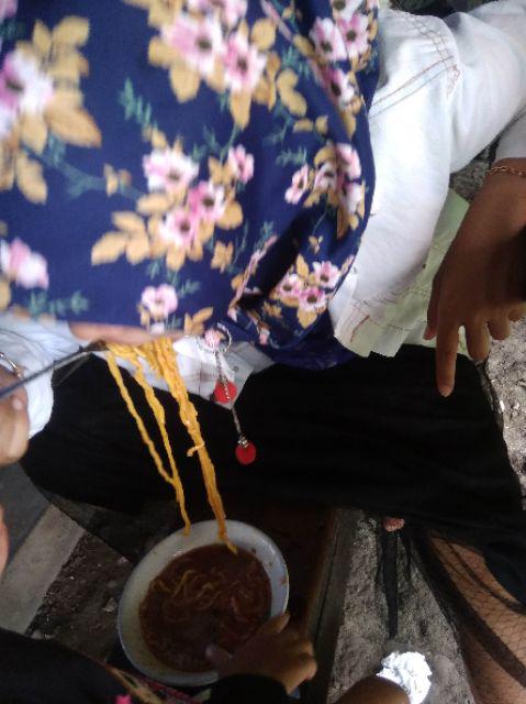 Kelambu Tenda