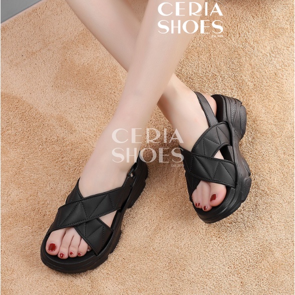 PVC Sandal Gunung Wanita Korean Import Bahan Rubber Empuk Non-Slip Tali Belakang Perekat Velcro Cross Diamond