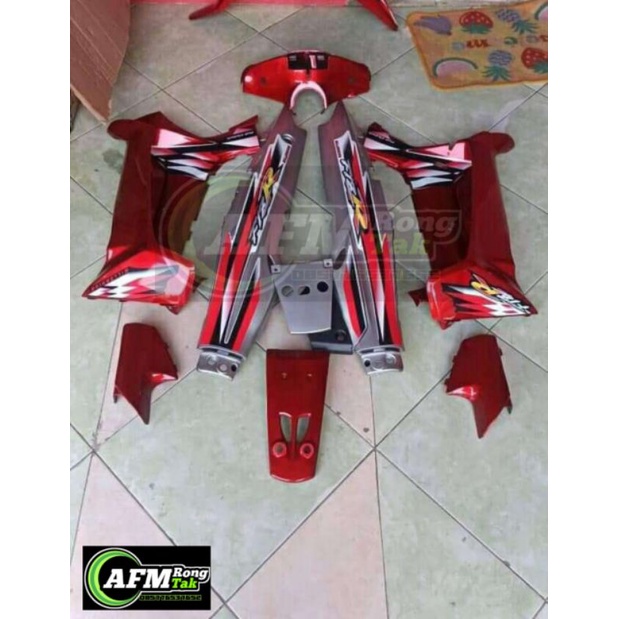 paket body set bodi set halus yamaha fiz r FIZ R warna merah silver