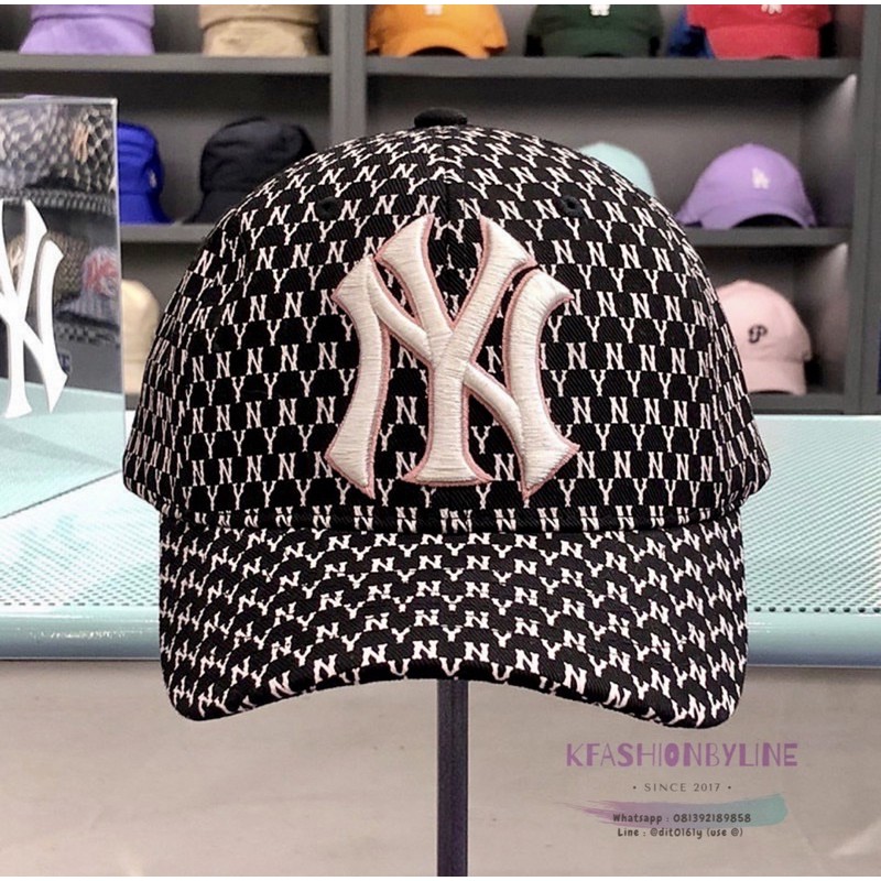 MLB Monogram Structure Ball Cap New York Yankees - Pink