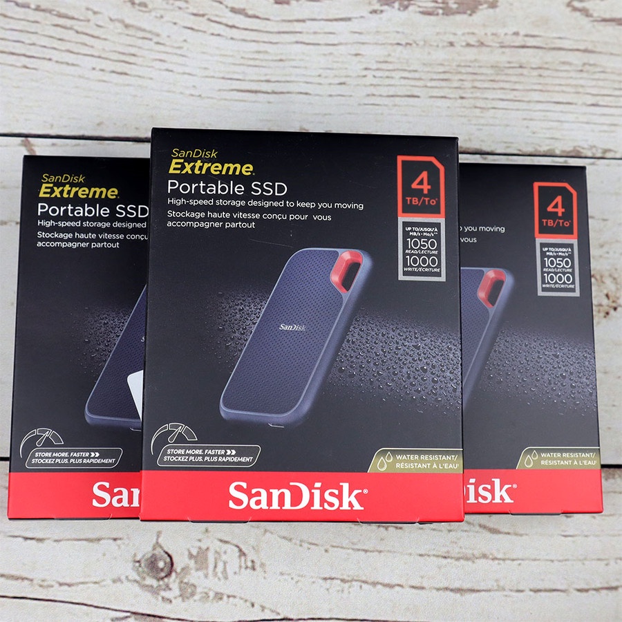 SanDisk Extreme Portable SSD V2 USB Type C 3.2 4TB - SDSSDE61-4T00 - Black