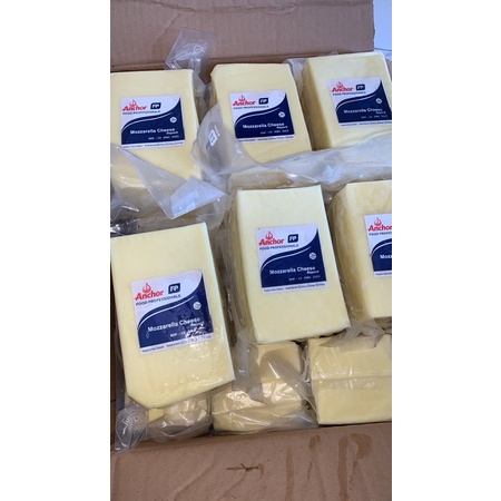 

keju mozarella anchor 1kg