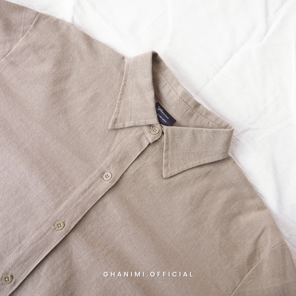 Ghanimi - Arsy Tunik / Tunik Linen Polos / tunik katun / tunik panjang / kemeja tunik / kemeja kerja / tunik kerja / kemeja polos / atasan kerja / kemeja timeless / kemeja casual kasual formal