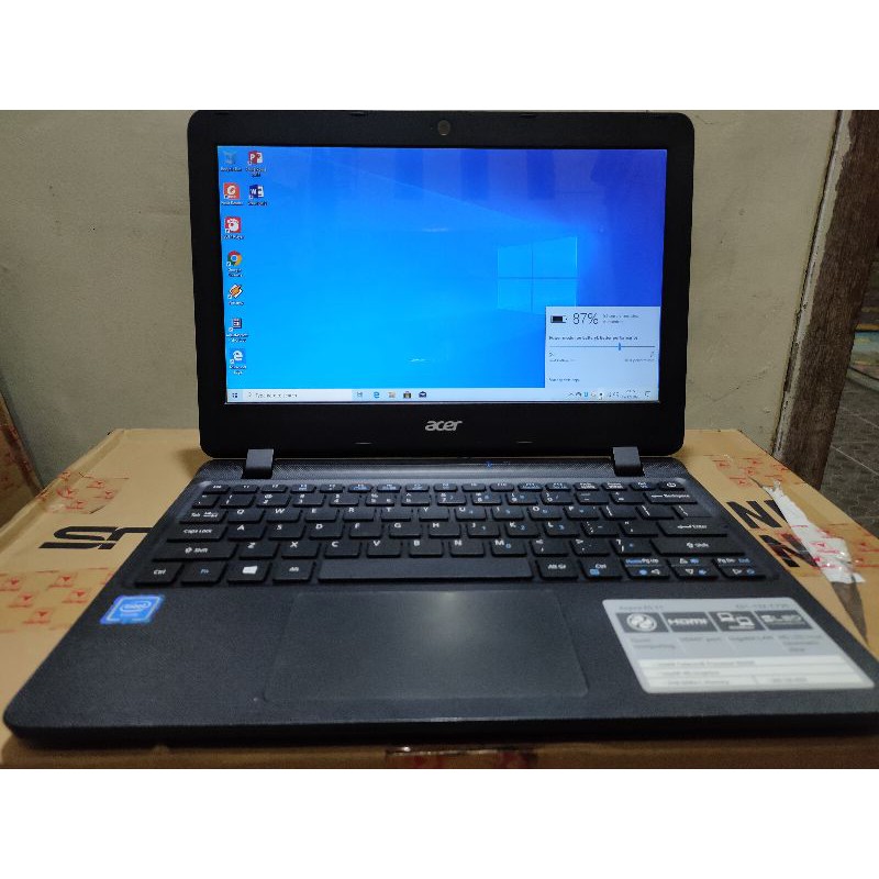 Acer Aspire ES 11  Intel Celeron N3350 DDR3L 2GB HDD 500GB Notebook Bekas Laptop Second Netbook