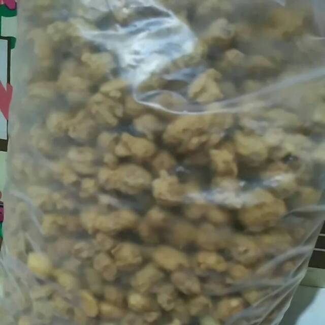 

Kacang telor kriuk gurih kiloan