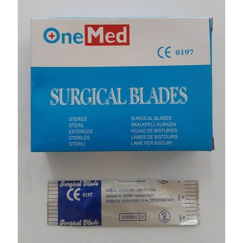 Surgical blade onemed no 13 . Pisau bedah . Bisturi