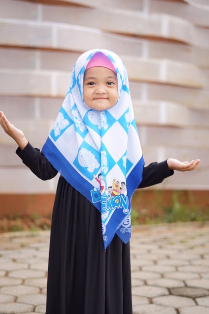 VOAL PRINTING MOTIF DORAEMON / HIJAB ANAK DORAEMON / JILBAB ANAK KARAKTER / KERUDUNG ANAK