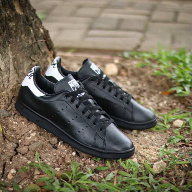 ADIDAS STAN SMITH LEATHER BLACK LIST WHITE