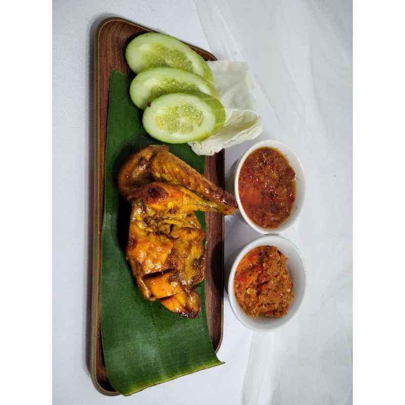 

ayam goreng atau panggang