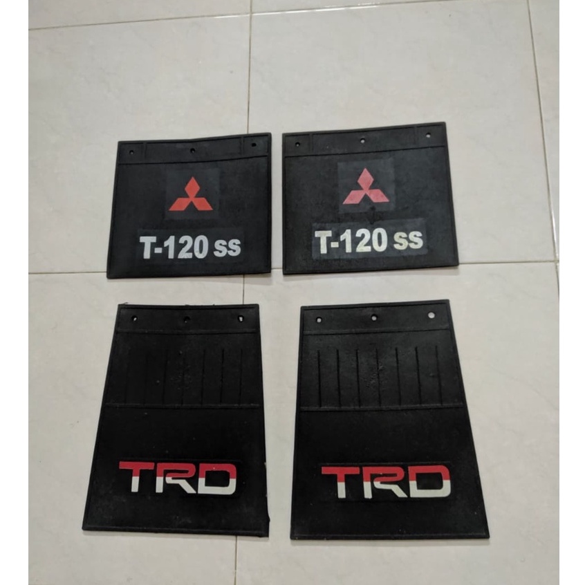 Karpet Lumpur/Roda Colt  T120ss Depan 22x20cm  Belakang 20 x 29 Cm Mitsubishi Cold Diesel T120ss