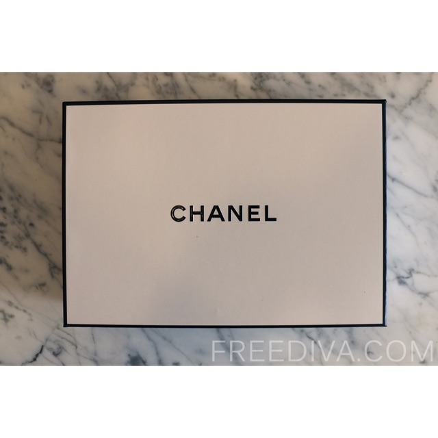 

Chanel Box / Kotak Chanel / Gift Box Chanel / Chanel Original